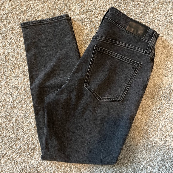 The Curvy Perfect Vintage Jean in Lunar Wash - Picture 8 of 8